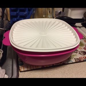 Tupperware Containers